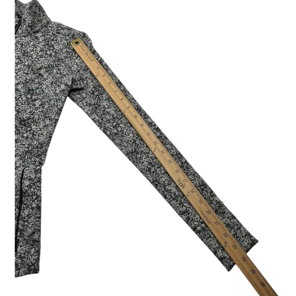 Athleta Shanti Moonflower Jacquard Textured Jacket Black - Picture 7 of 9